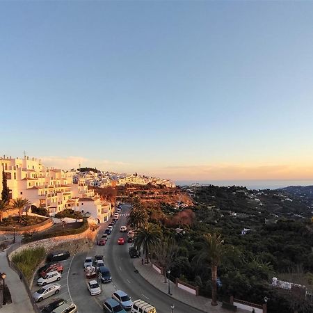 Lovely 2 Bedroom Apartment With Sea View, Frigiliana Eksteriør bilde