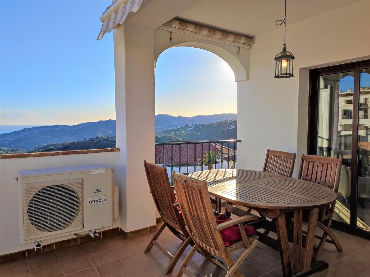 Lovely 2 Bedroom Apartment With Sea View, Frigiliana Eksteriør bilde