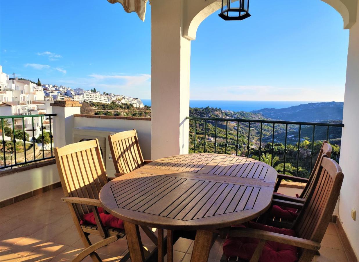 Lovely 2 Bedroom Apartment With Sea View, Frigiliana Eksteriør bilde